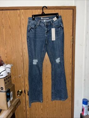 No Boundaries Women's Medium Blue Flare Jeans with Knee Distress